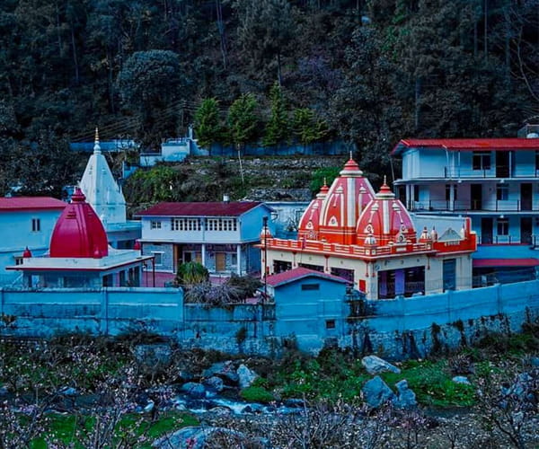 Kaichi Dham Mandir near villa in Mukteshwar for spiritual visit