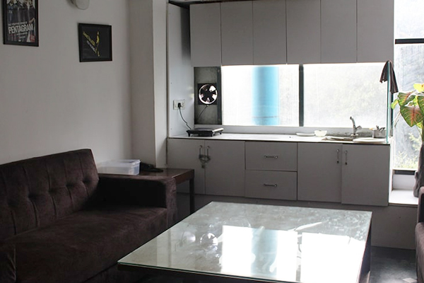 Best budget stay in Saket