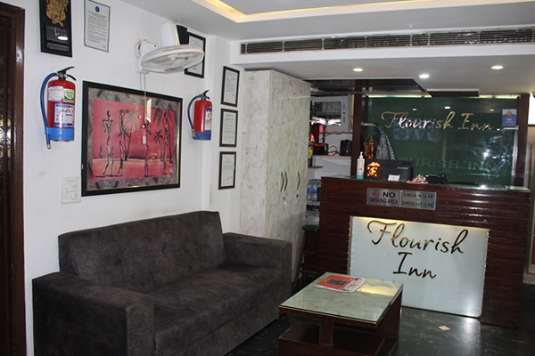 Comfortable stay near Max Hospital, Saket